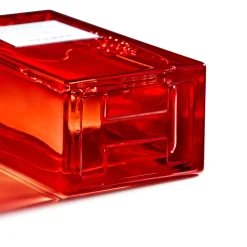 Eau De Rhubarbe Écarlate