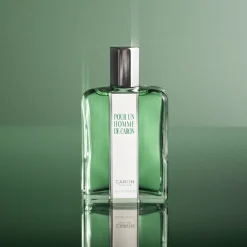 Pour Un Homme De Caron